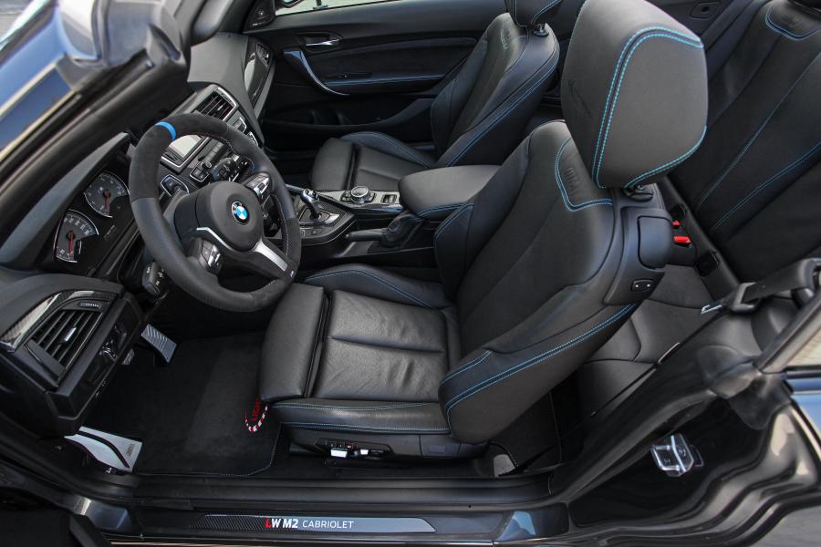 Интерьер BMW M2 Convertible by Lightweight Performance (F87) 2018 года  (фото 18 из 29)